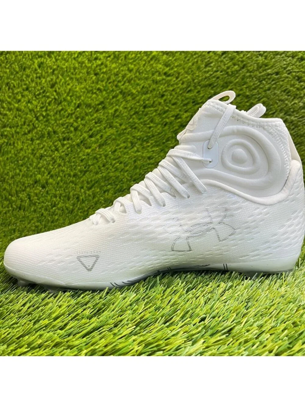 Under Armour Spotlight Lux MC 2.0 Mens Size 9.5 Triple White Football Cleats